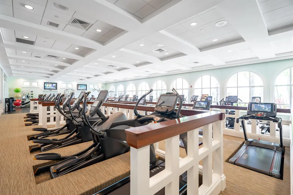 8049 ABERDEEN DRIVE #202 Boynton Beach, FL 33472