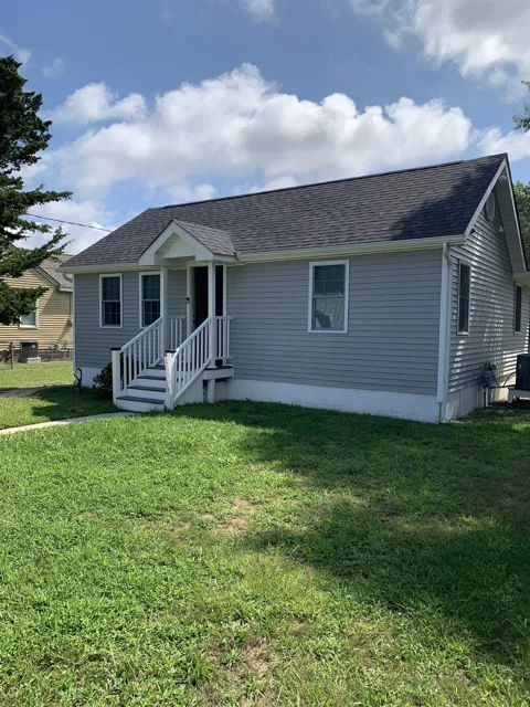 5 Mowery Avenue