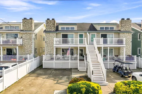 415 W Bennett Avenue