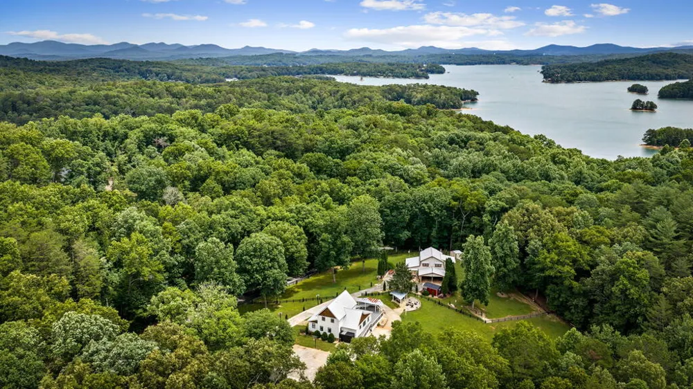 657 Campbell Camp Circle Blue Ridge, GA 30513