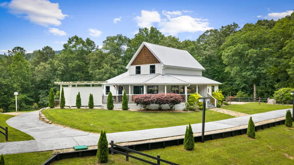 657 Campbell Camp Circle Blue Ridge, GA 30513