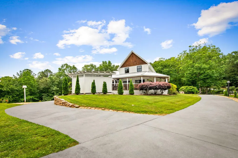 657 Campbell Camp Circle Blue Ridge, GA 30513