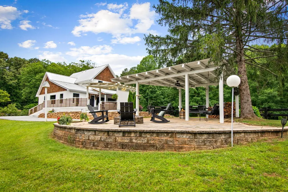 657 Campbell Camp Circle Blue Ridge, GA 30513