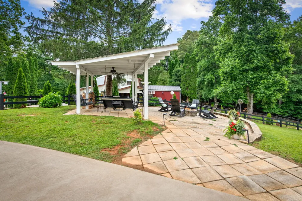 657 Campbell Camp Circle Blue Ridge, GA 30513