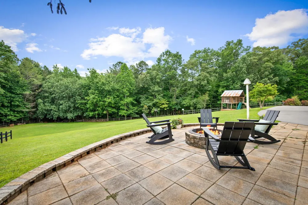 657 Campbell Camp Circle Blue Ridge, GA 30513