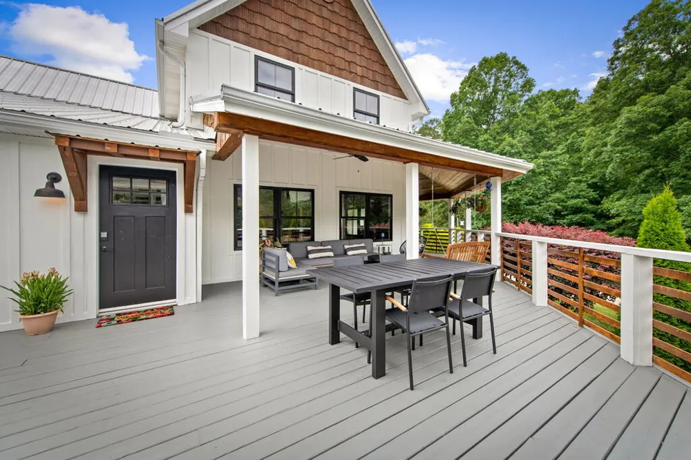 657 Campbell Camp Circle Blue Ridge, GA 30513