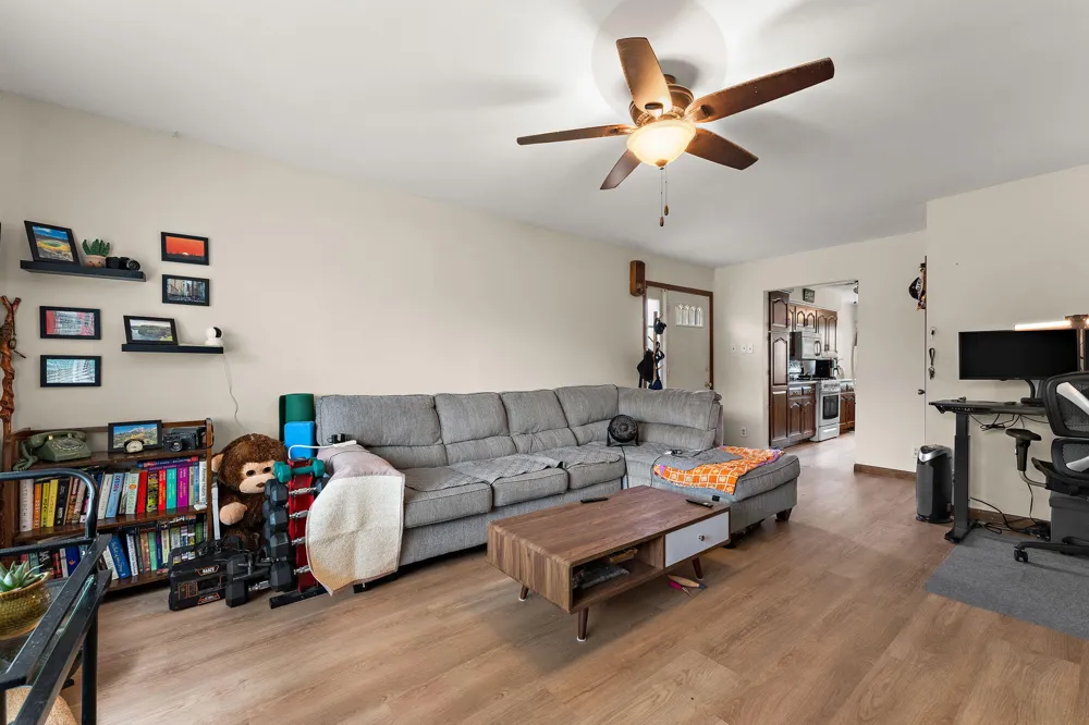 4975 E 73rd Avenue Merrillville, IN 46410