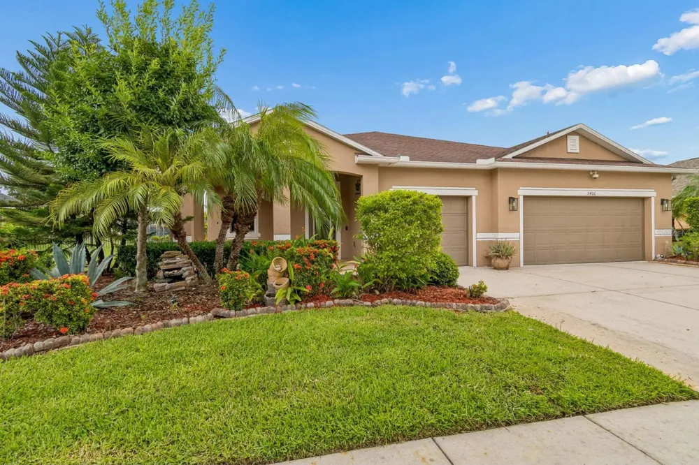 5406 SANDY SHELL DRIVE Apollo Beach, FL 33572