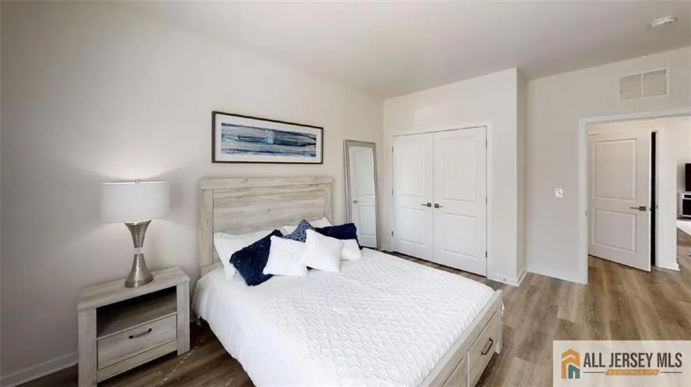 19 Stelton Road Piscataway, NJ 08854