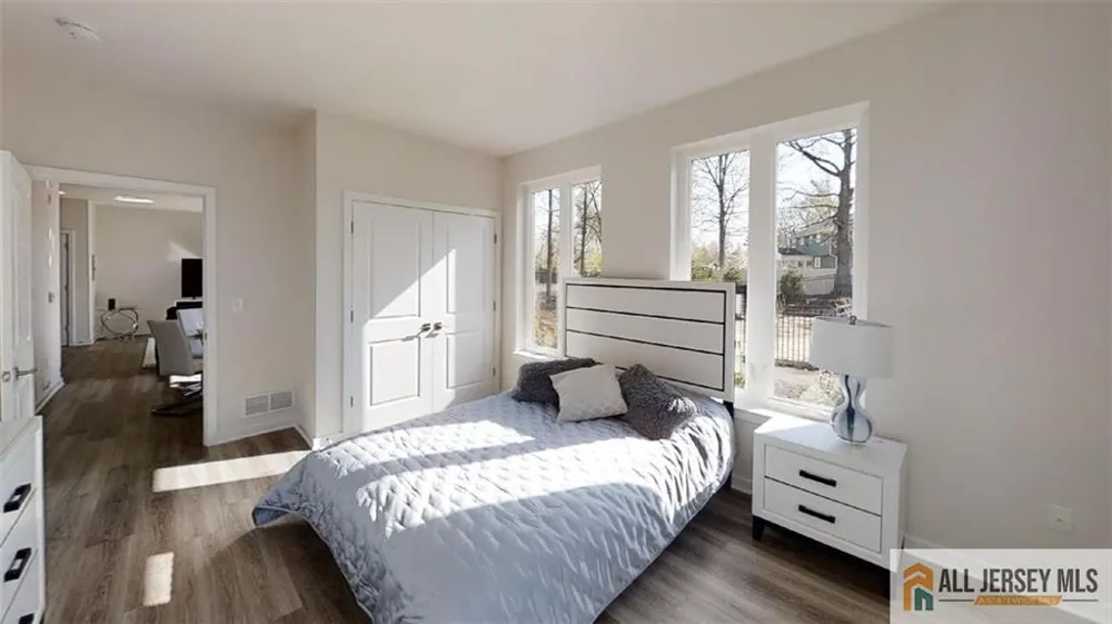 19 Stelton Road Piscataway, NJ 08854