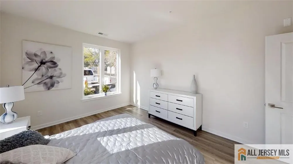19 Stelton Road Piscataway, NJ 08854