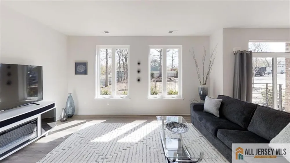 19 Stelton Road Piscataway, NJ 08854
