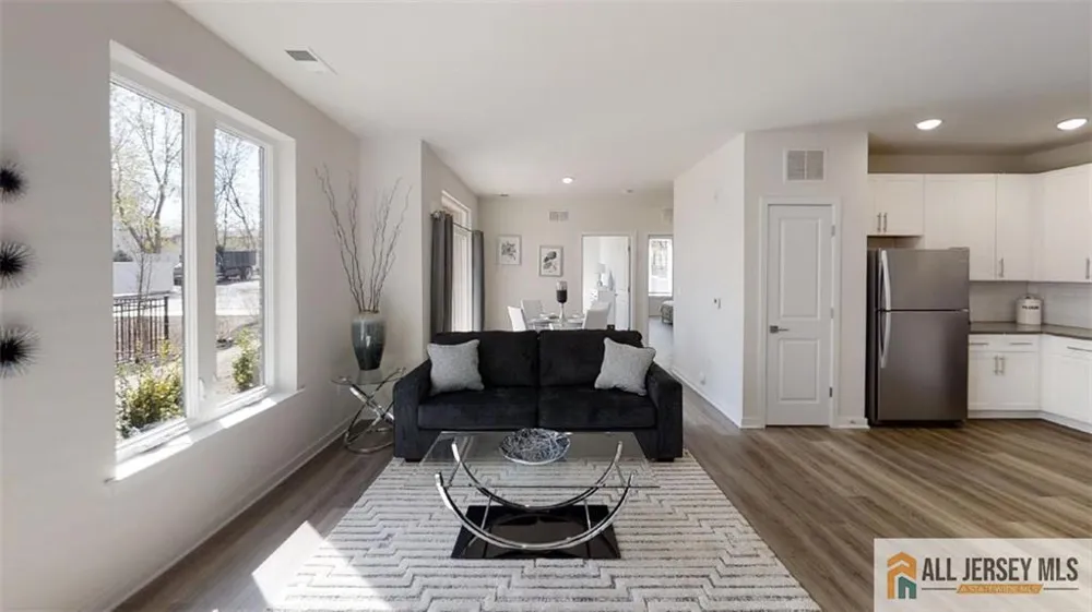 19 Stelton Road Piscataway, NJ 08854