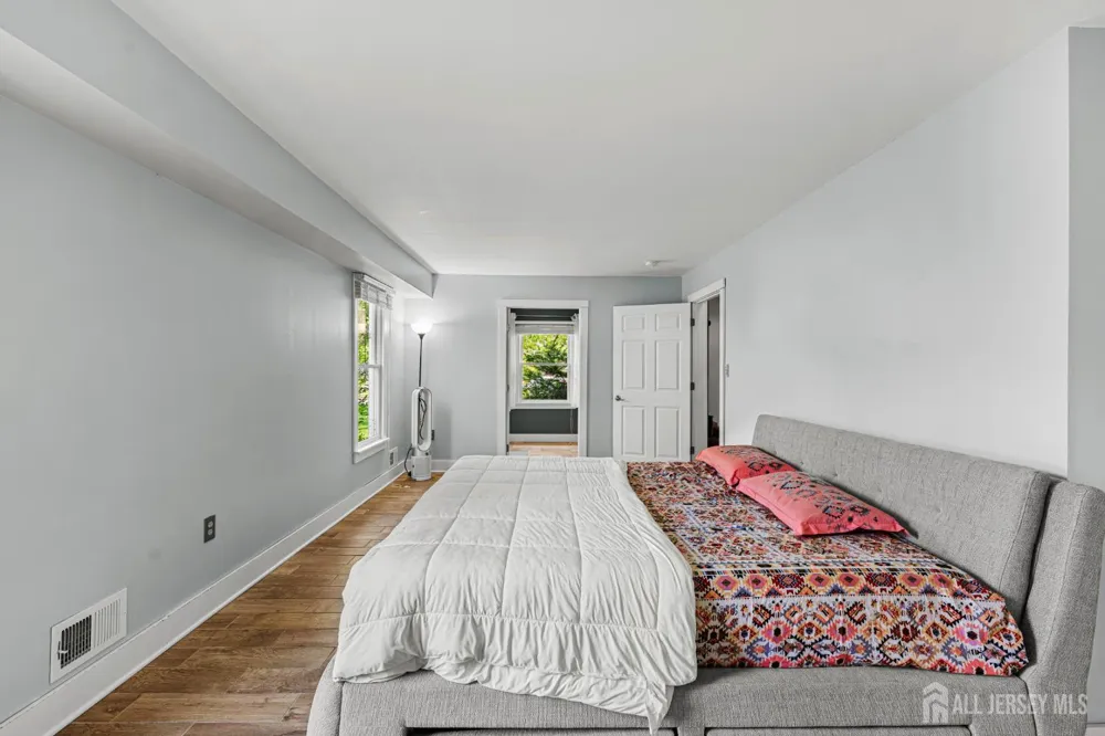 52 Krebs Road Plainsboro, NJ 08536