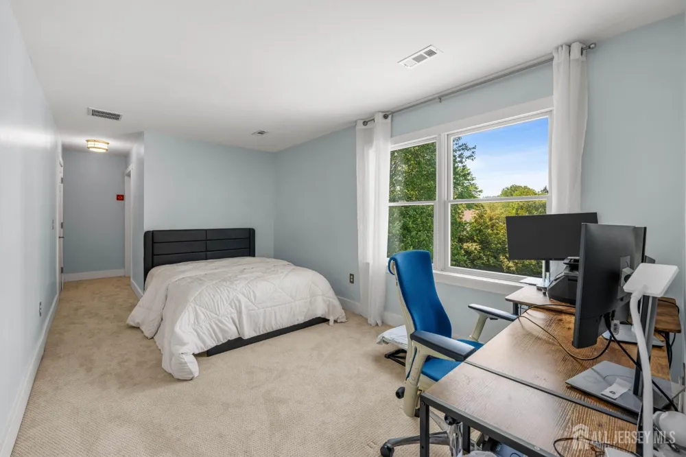 52 Krebs Road Plainsboro, NJ 08536
