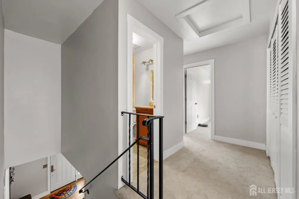 52 Krebs Road Plainsboro, NJ 08536