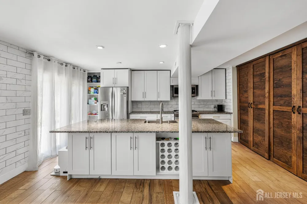 52 Krebs Road Plainsboro, NJ 08536