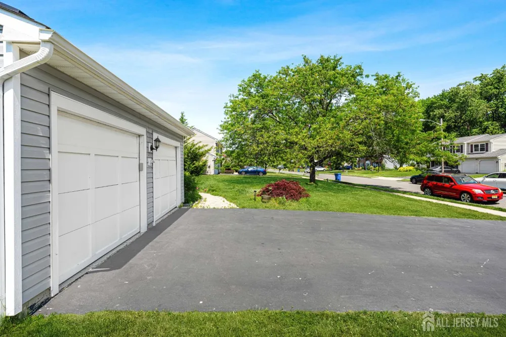 52 Krebs Road Plainsboro, NJ 08536