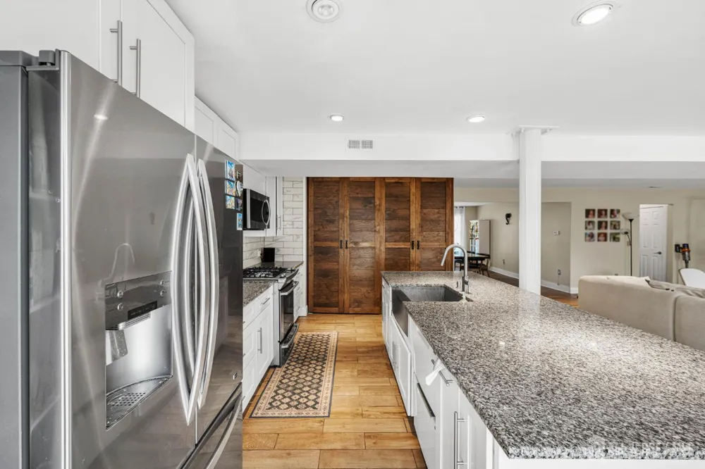 52 Krebs Road Plainsboro, NJ 08536
