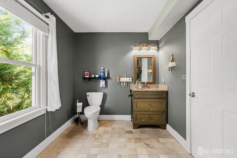 52 Krebs Road Plainsboro, NJ 08536