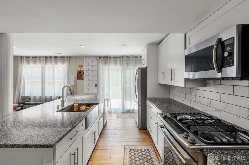 52 Krebs Road Plainsboro, NJ 08536