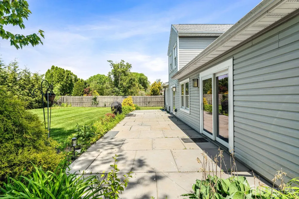 52 Krebs Road Plainsboro, NJ 08536