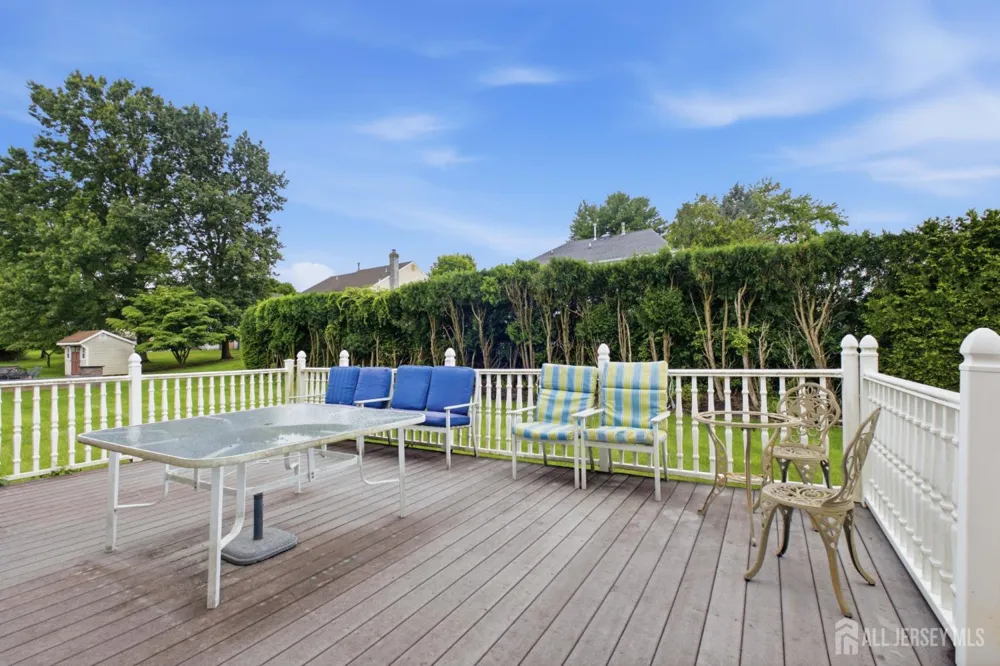 4 Victoria Way South Brunswick, NJ 08824