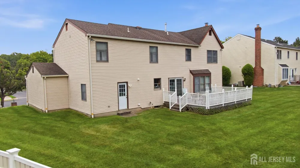 4 Victoria Way South Brunswick, NJ 08824
