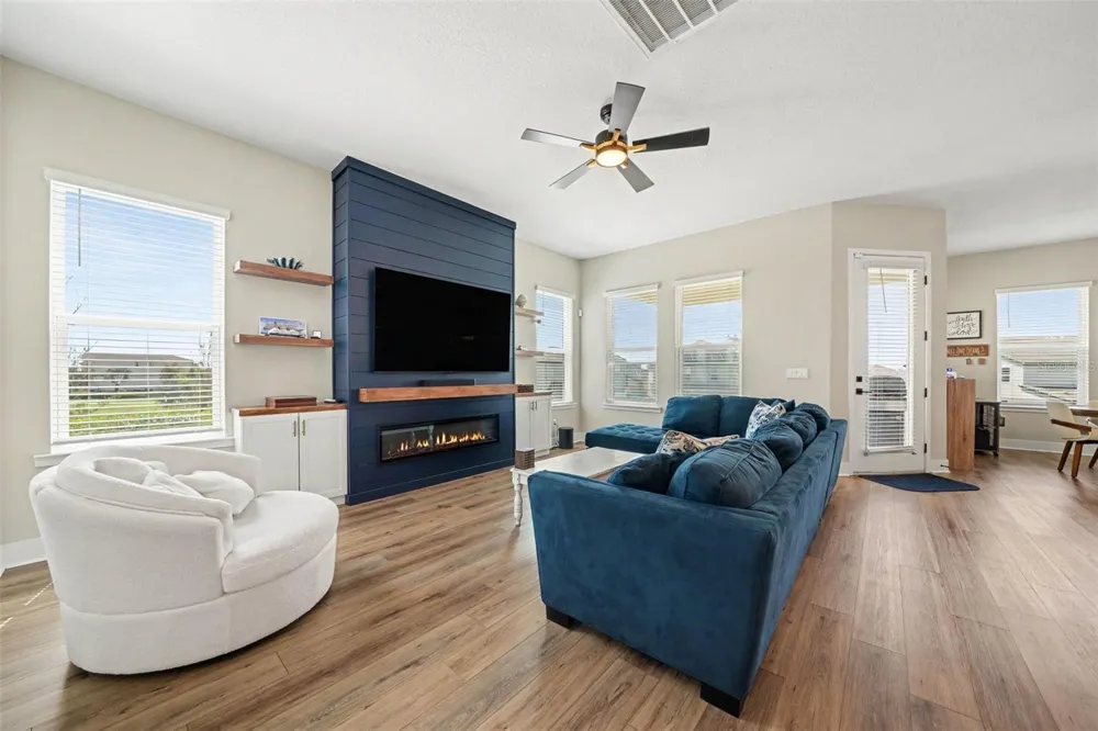 16260 SILVER GROVE BLVD Winter Garden, FL 34787