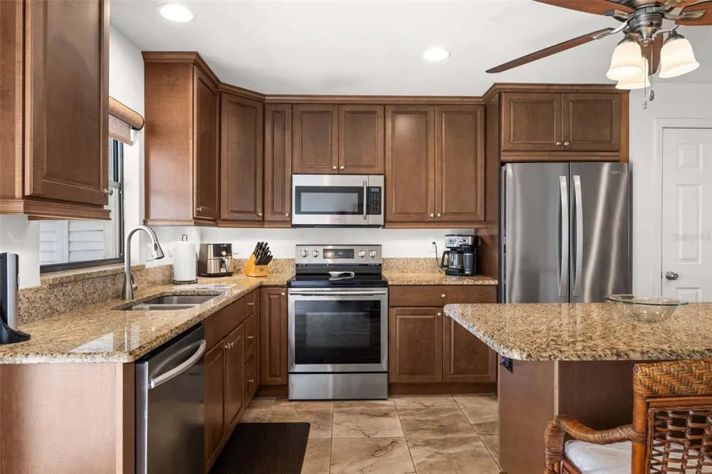 4803 SW SANTA BARBARA COURT #8 Cape Coral, FL 33914