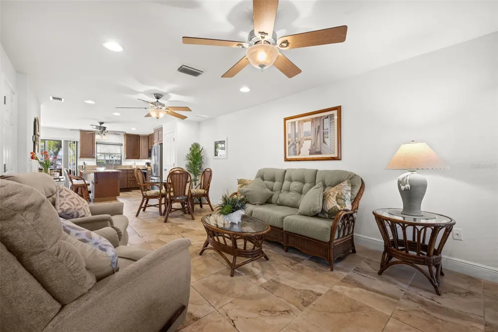 4803 SW SANTA BARBARA COURT #8 Cape Coral, FL 33914