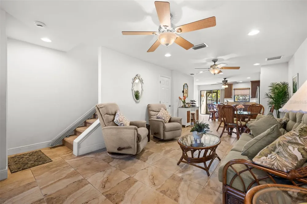 4803 SW SANTA BARBARA COURT #8 Cape Coral, FL 33914