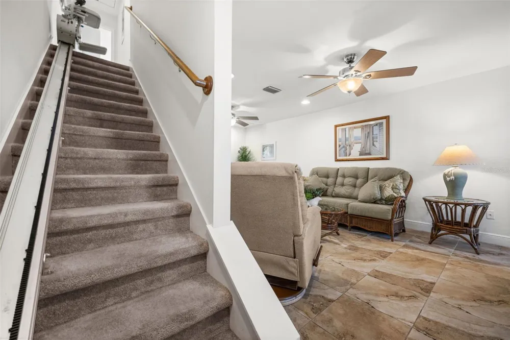 4803 SW SANTA BARBARA COURT #8 Cape Coral, FL 33914