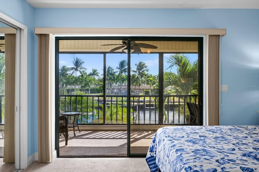 4803 SW SANTA BARBARA COURT #8 Cape Coral, FL 33914