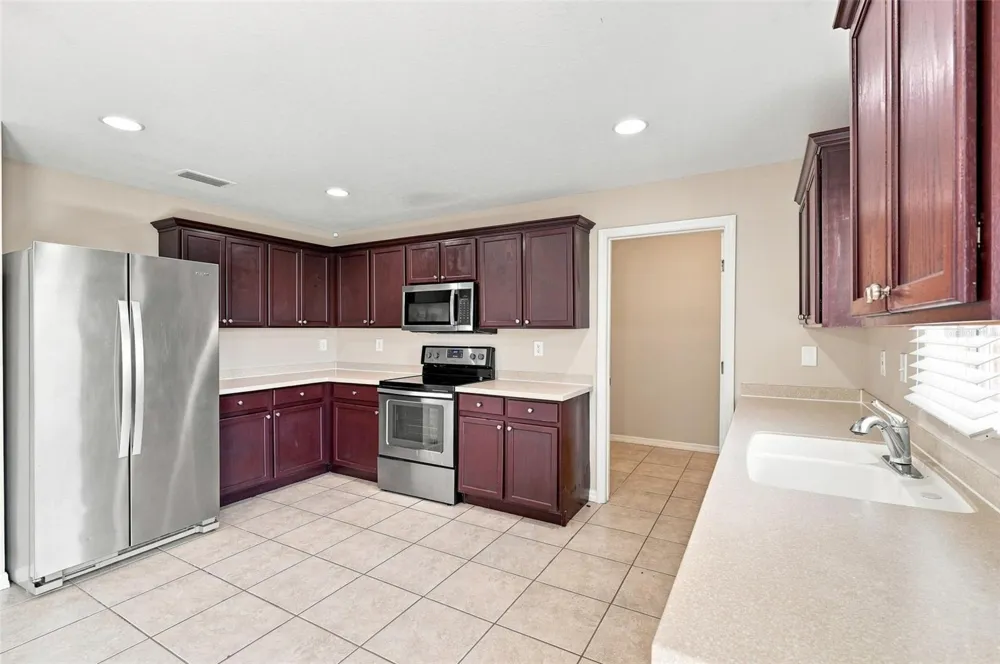 5123 CELLO WOOD LANE Wesley Chapel, FL 33543