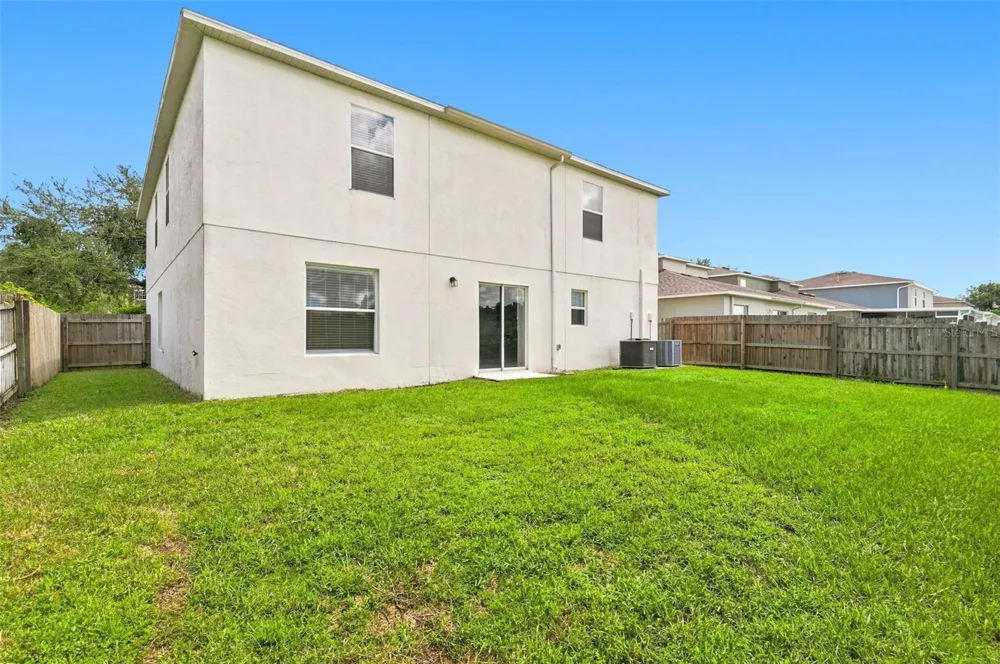 5123 CELLO WOOD LANE Wesley Chapel, FL 33543