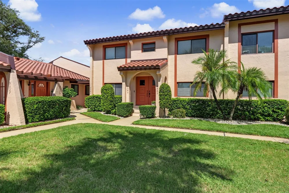 9543 86TH AVENUE #9543 Seminole, FL 33777