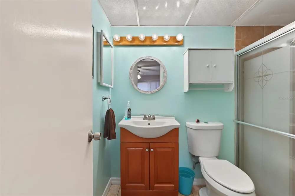 9543 86TH AVENUE #9543 Seminole, FL 33777