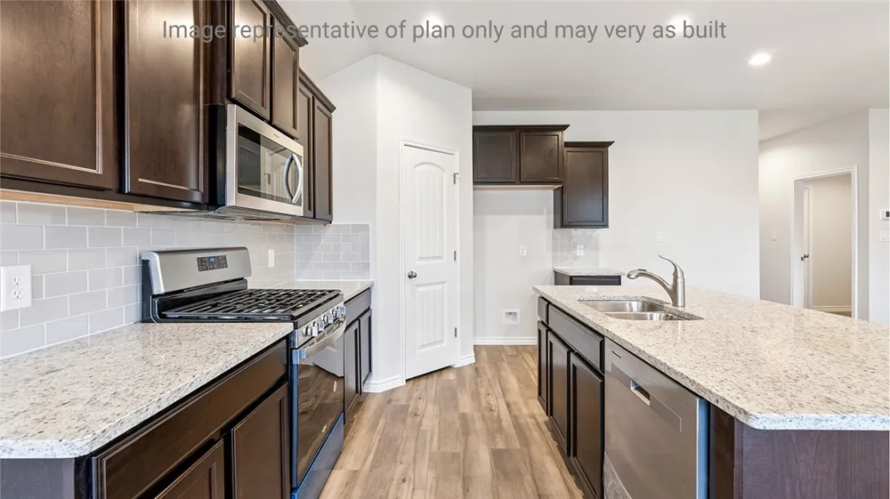 1606 Danish Oak Drive Corpus Christi, TX 78410