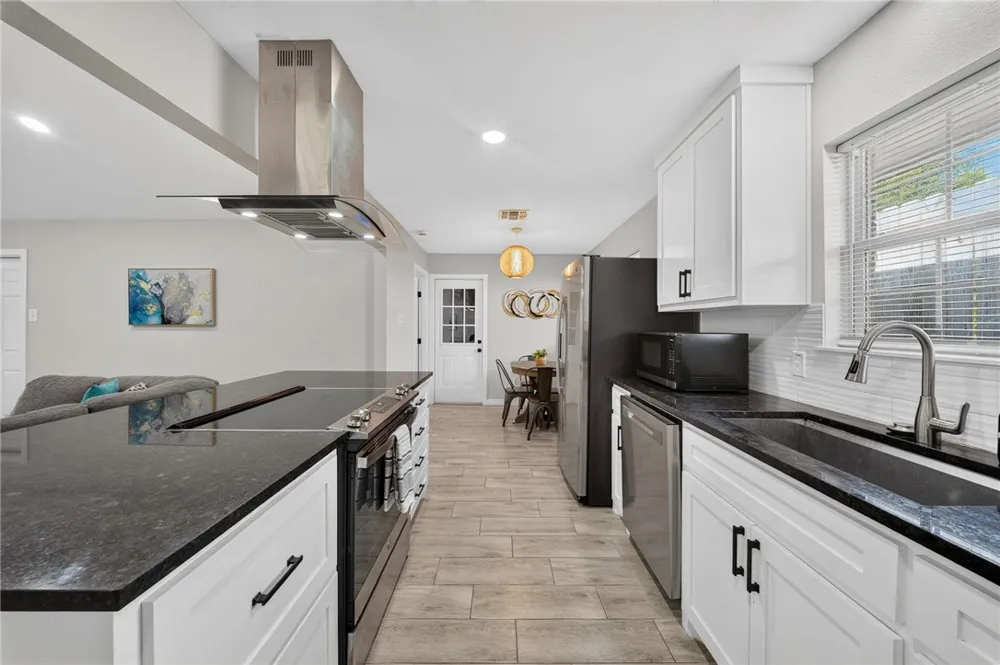 4637 Stonegate Way Corpus Christi, TX 78411