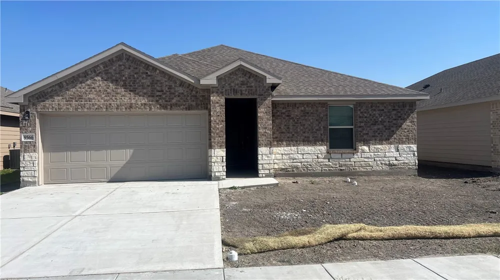 9566 Swedish Oak Drive Corpus Christi, TX 78410