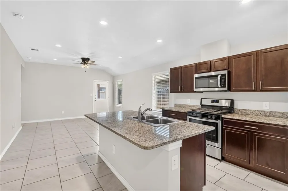 2334 Restful Corpus Christi, TX 78418