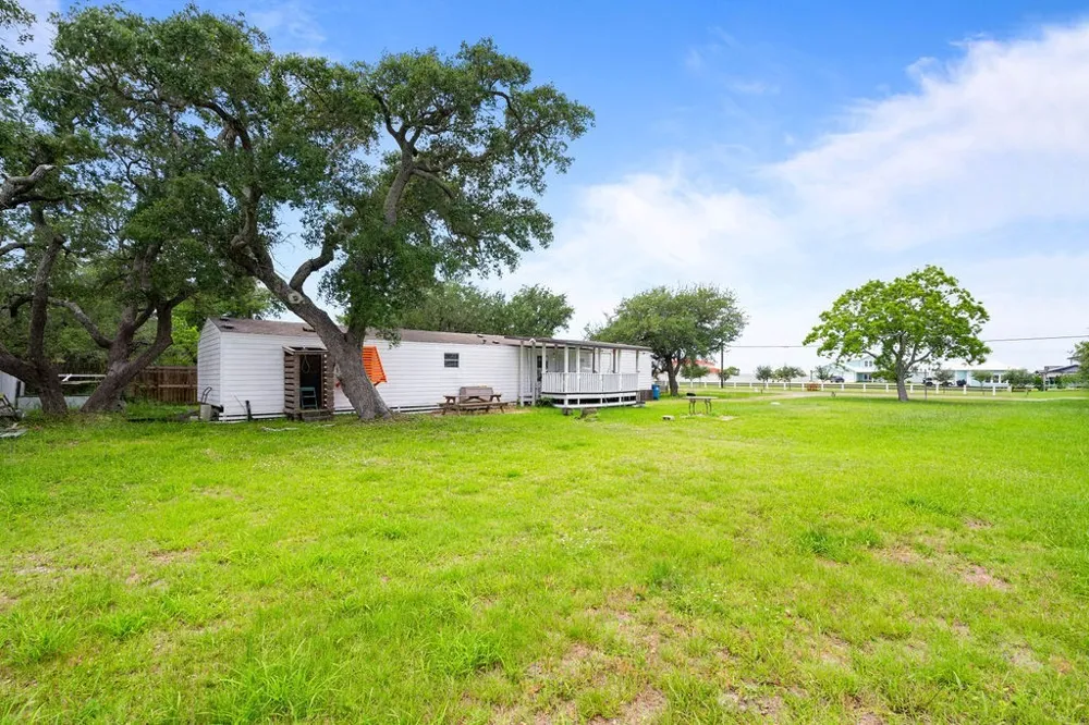 4134 Fm 1781 Rockport, TX 78382