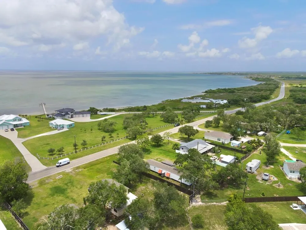 4134 Fm 1781 Rockport, TX 78382