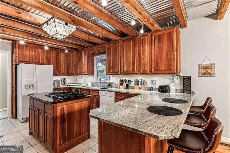 889 Granny Branch DR Blue Ridge, GA 30513