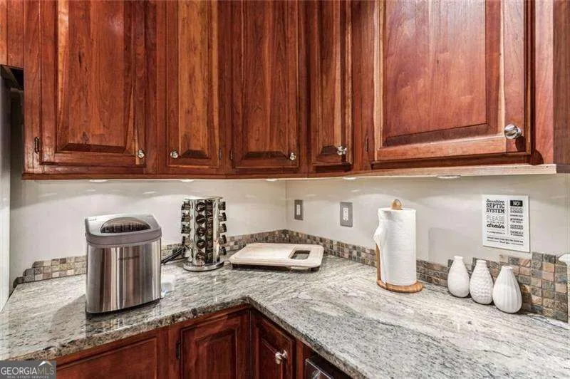 889 Granny Branch DR Blue Ridge, GA 30513