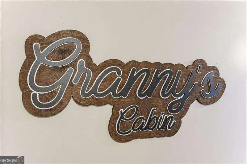 889 Granny Branch DR Blue Ridge, GA 30513