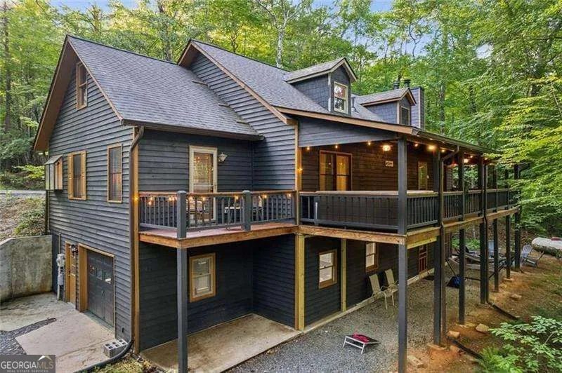 889 Granny Branch DR Blue Ridge, GA 30513