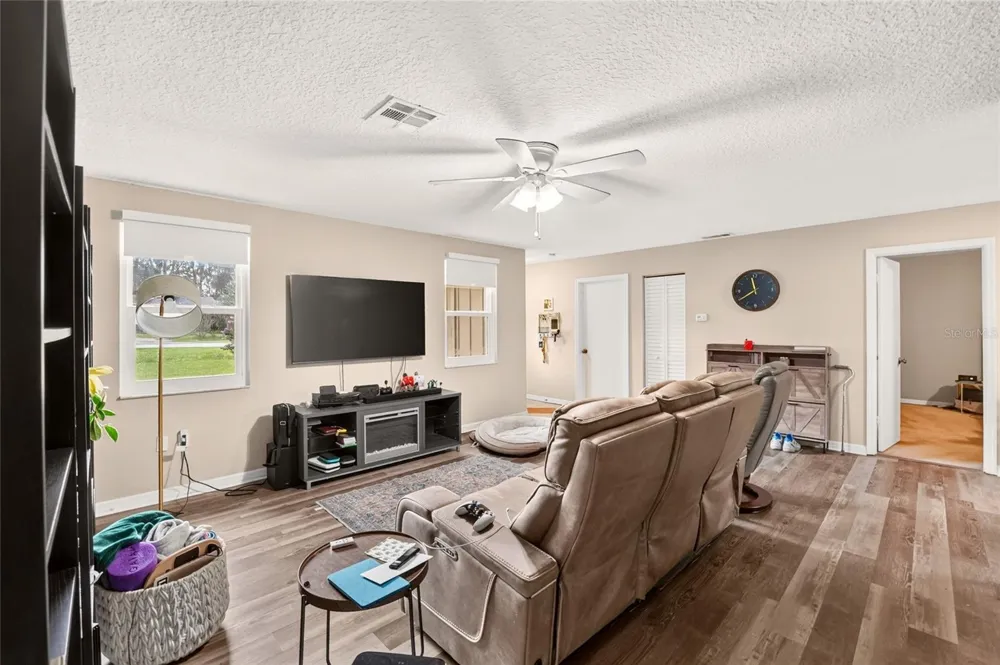 5721 NW 62ND AVENUE NW ocala, FL 34482