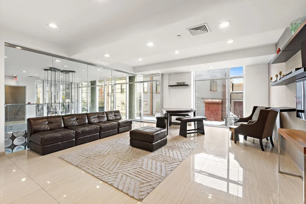 1700 PARK AVE Weehawken, NJ 07086